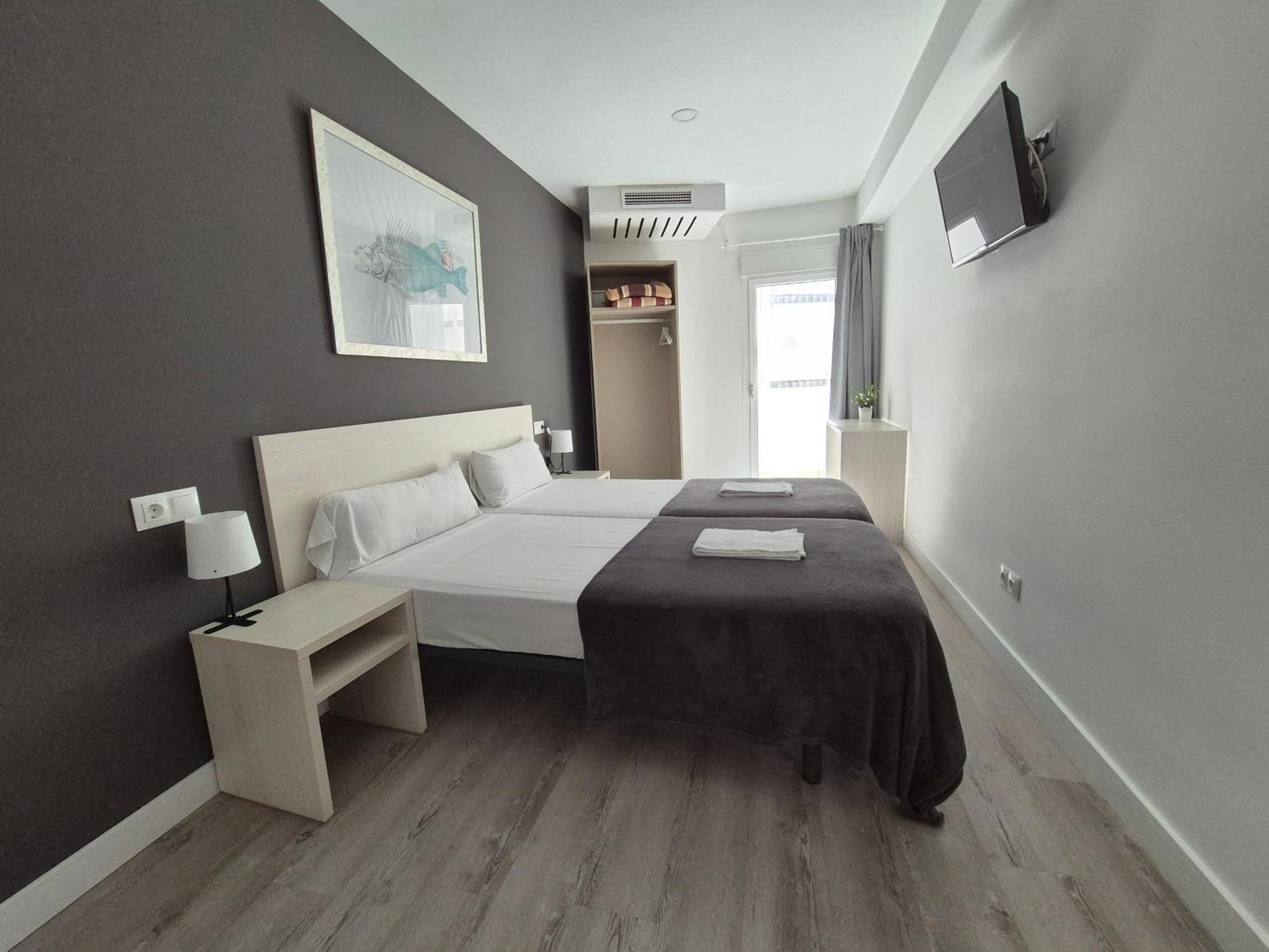 Blu Hostal Diana Port de Alcudia  Exteriör bild